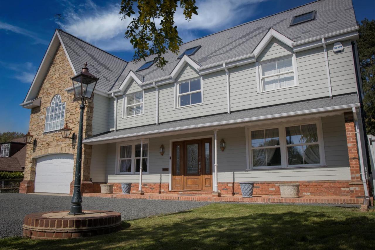 Matlock House Bed & Breakfast Hawkinge Exterior photo